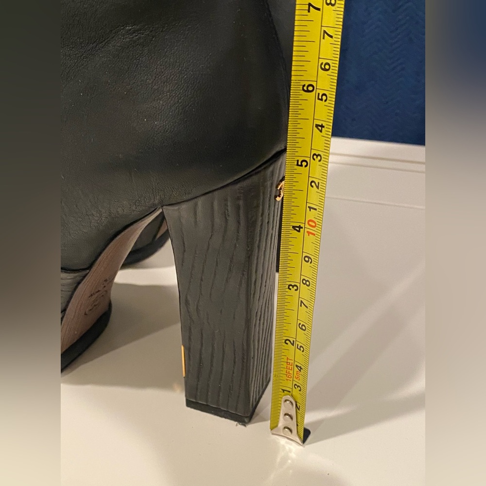 Chanel Tall Boot Heel Classic Black Gold High - Picture 10 of 10